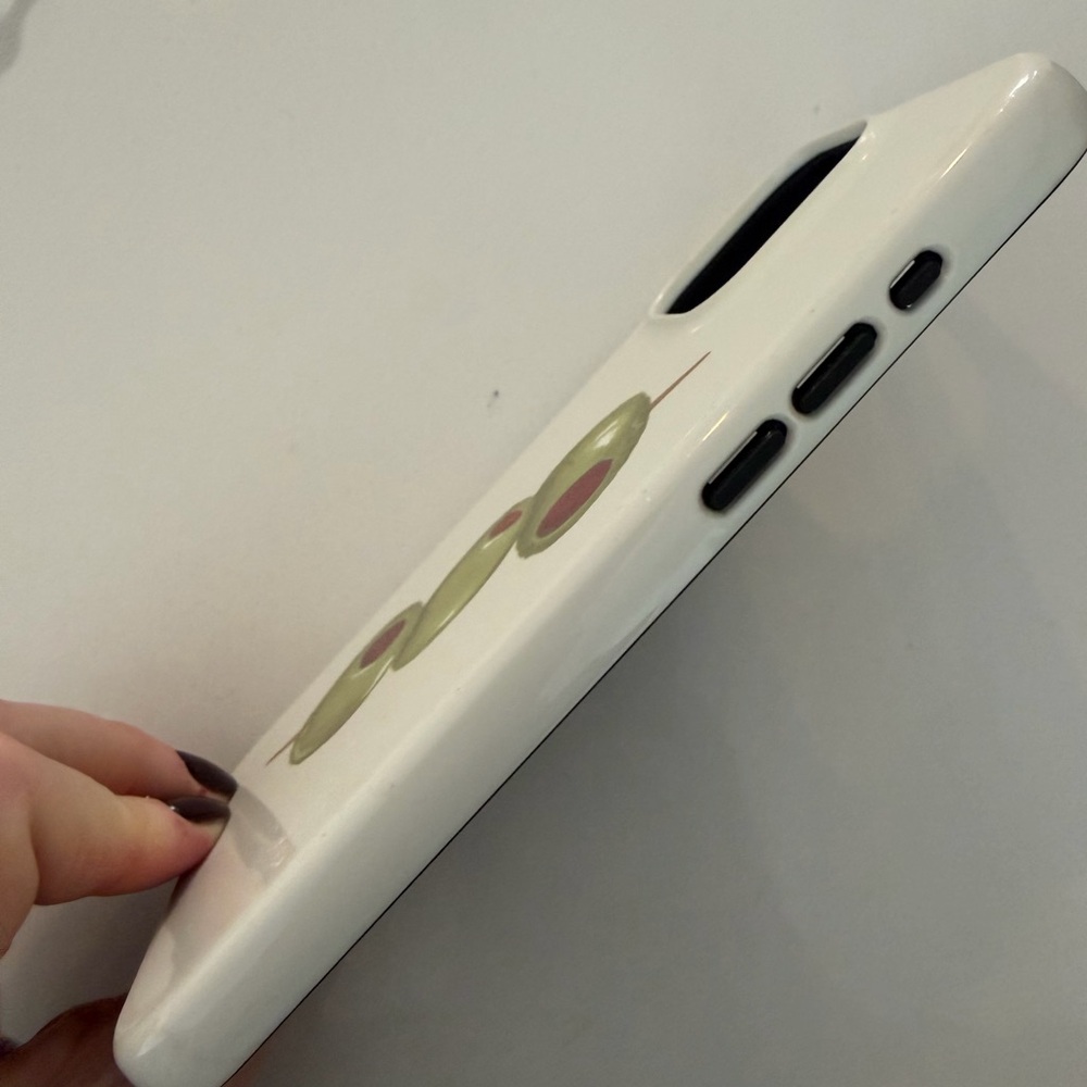 Olive Design Phone Case - Picture 3 of 3